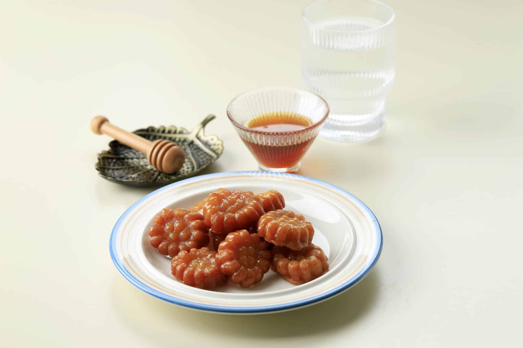Korean traditional sweets Yakgwa, Honey Cookie