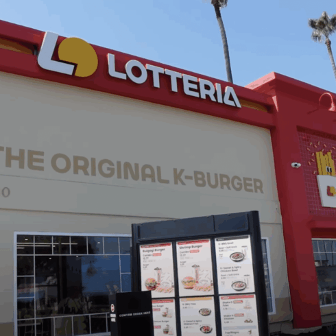 The FIRST Lotteria Opened in America and We Tried It - LOTTERIA MUKBANG
